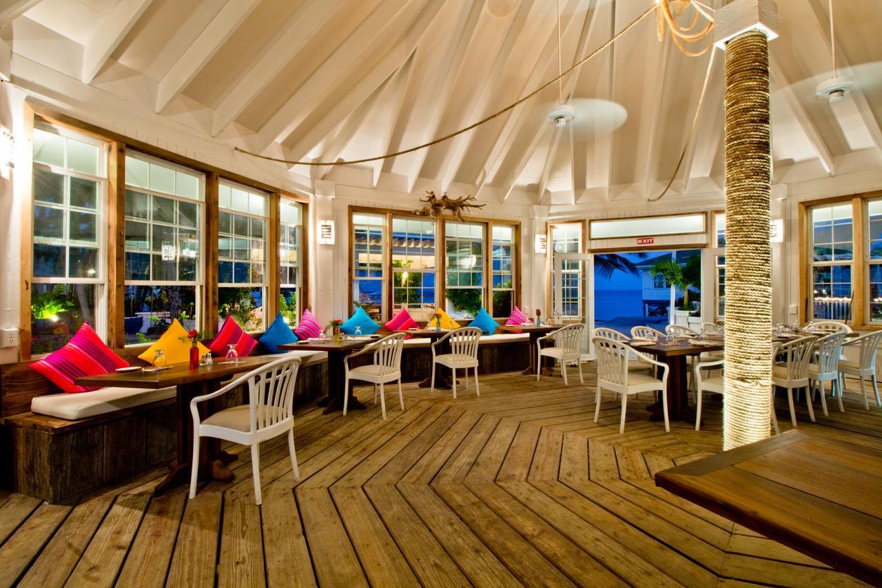 Banyan Bay Suites San Pedro  Exterior photo