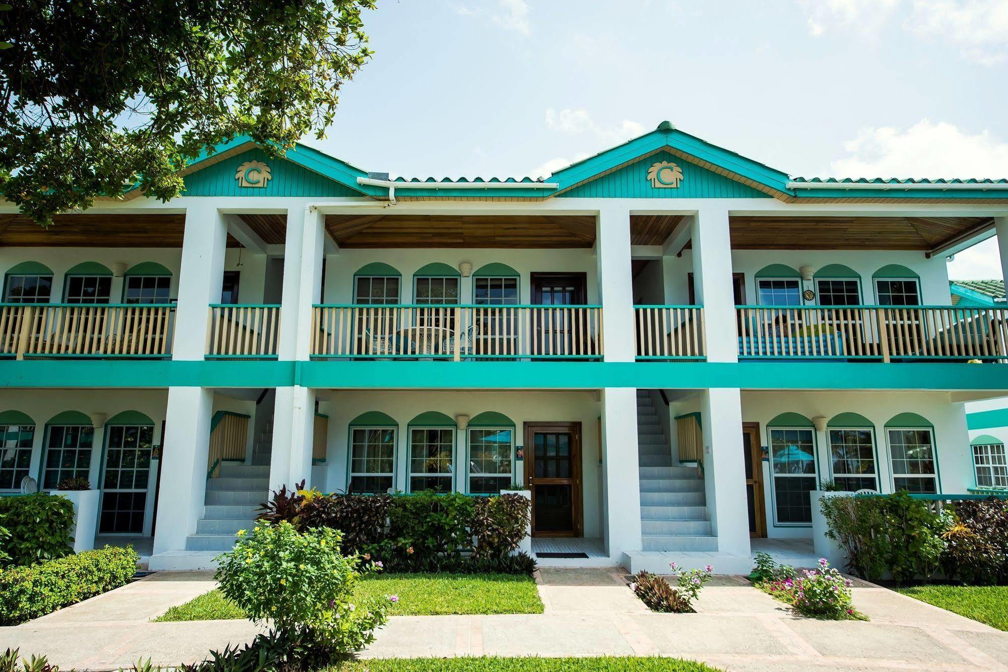 Banyan Bay Suites San Pedro  Exterior photo